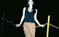 粗壮挺进邻居人妻无码